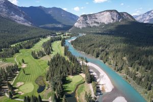 Banff Springs 8th River Awesome